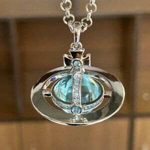 Blue crystal necklace